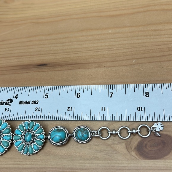 Lucky Brand Necklace Bracelet Earrings Silver Tone with Faux Turquoise Like New - Picture 7 of 8